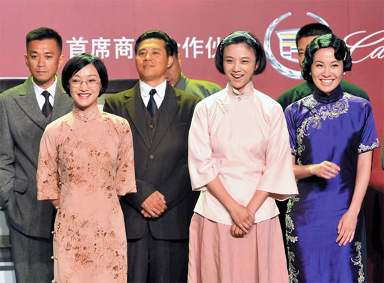 建党伟业群星云集开会汤唯有朝气获导演赞赏