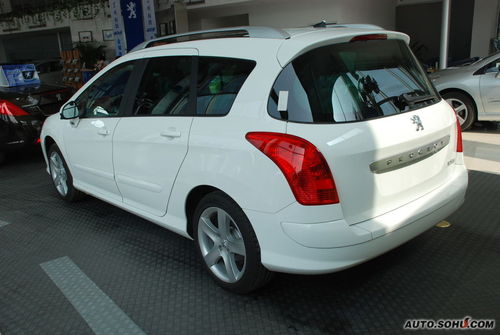 旅行车自驾游路线推荐 13013714_847958.jpg